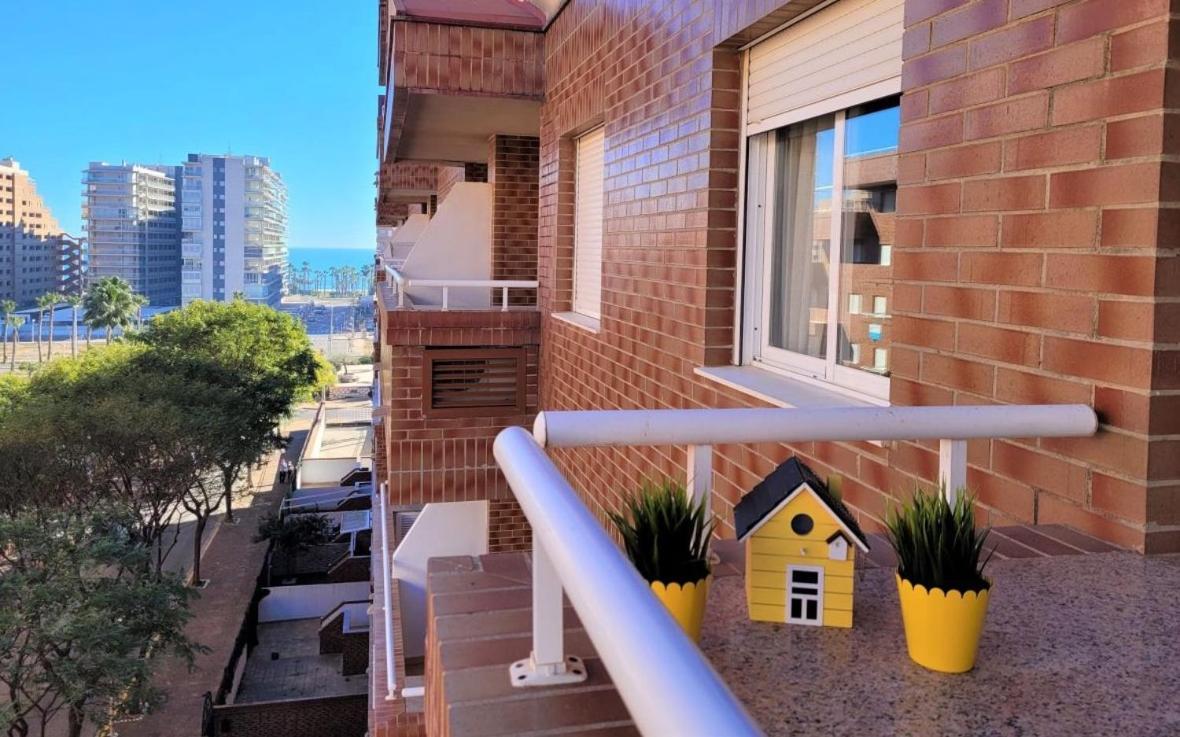 Schoene Ferienwohnung Ca. 350M Vom Strand Entfernt 오로페사델마르 외부 사진