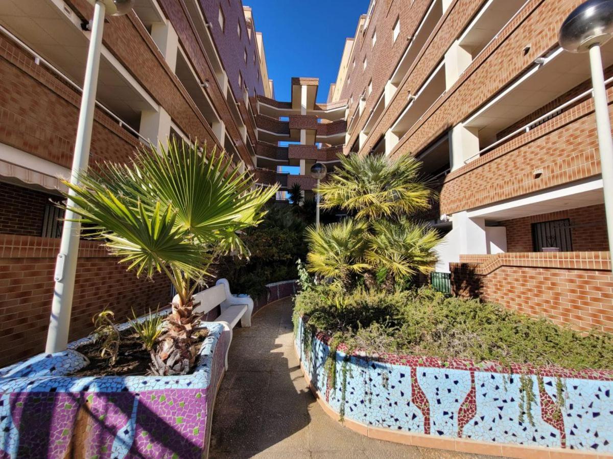 Schoene Ferienwohnung Ca. 350M Vom Strand Entfernt 오로페사델마르 외부 사진